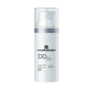 COLOR CREMA DD SPF 50 UTSUKUSY 50 ML.